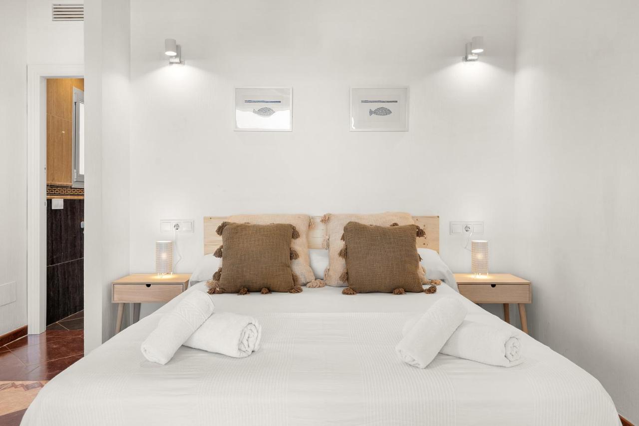 Punta Prima Apartments Екстер'єр фото